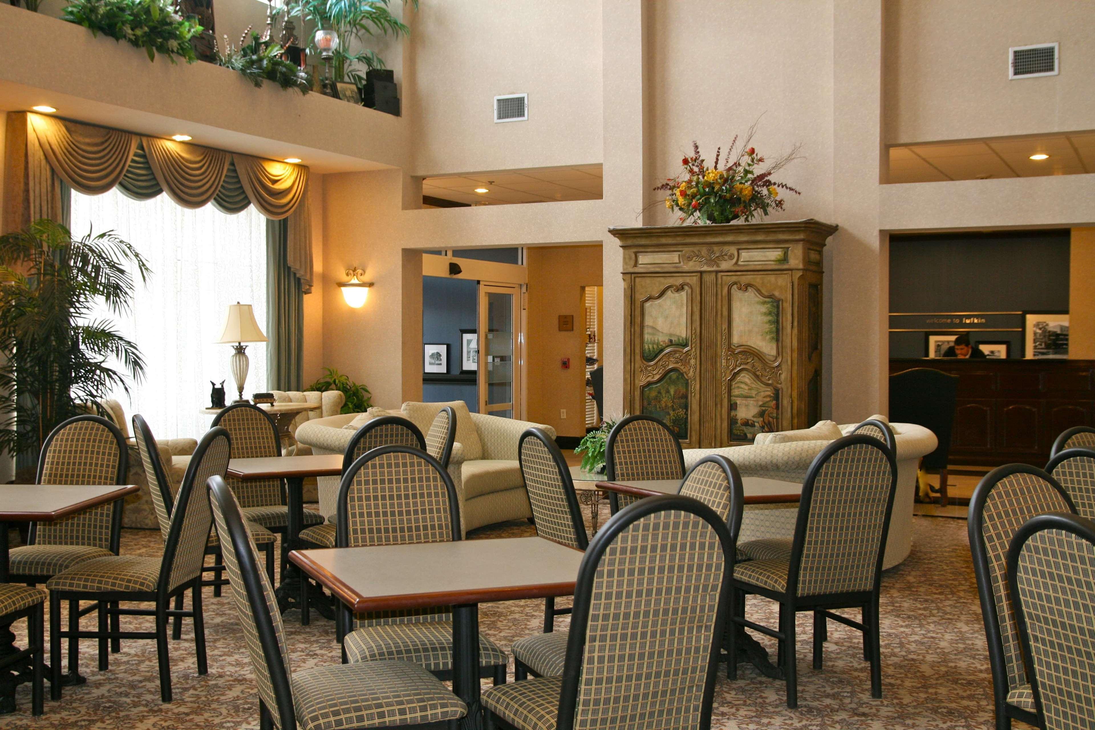 Hampton Inn And Suites Lufkin Exterior photo